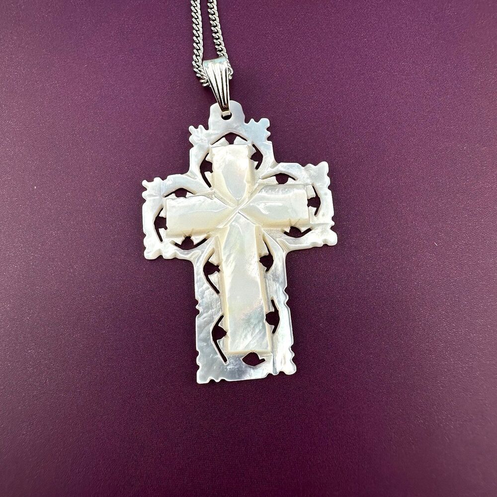 Vintage Cross Pendant Necklace Bethlehem Carved Mother Of Pearl Silver Tone